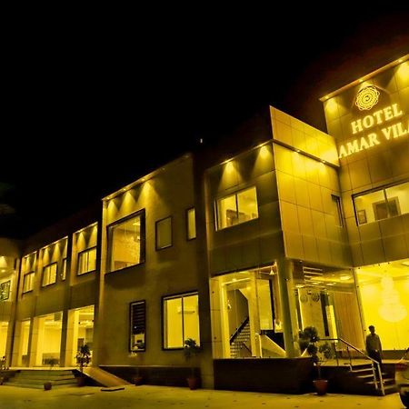 Hotel Amar Vilas & Resort بهاراتبور المظهر الخارجي الصورة
